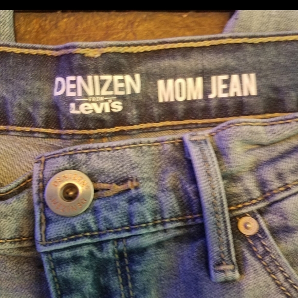 Levi's Denizen high waisted Mom Jeans - Picture 4 of 5